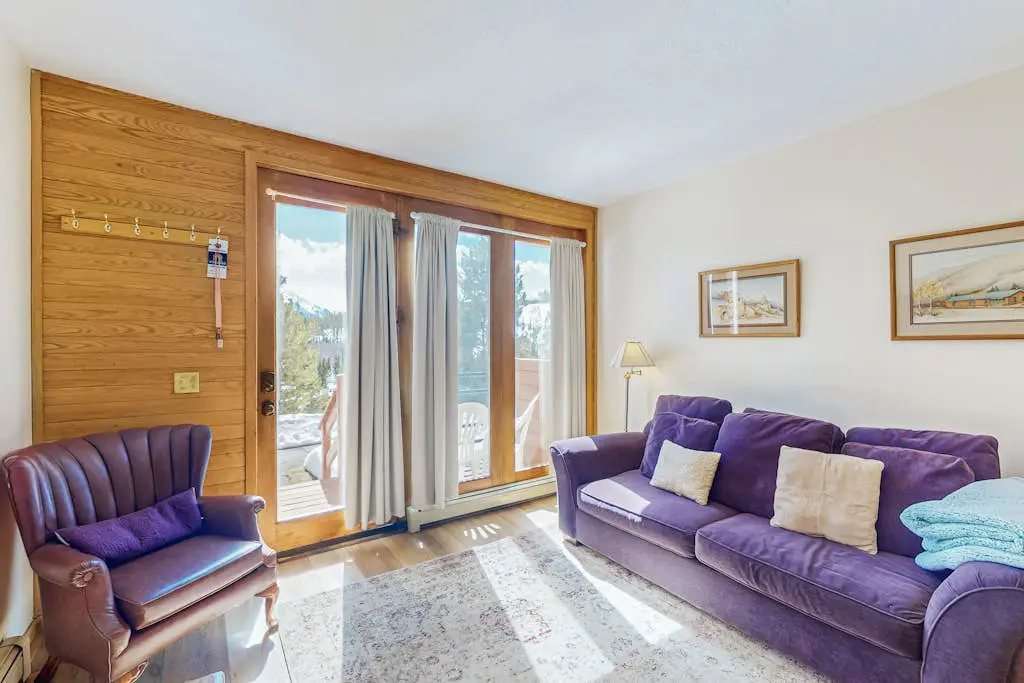 Timber Ridge 504B