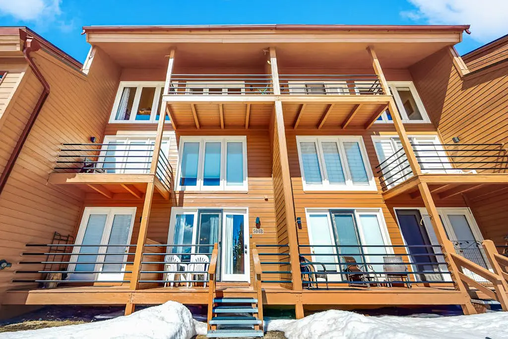 Timber Ridge 504B