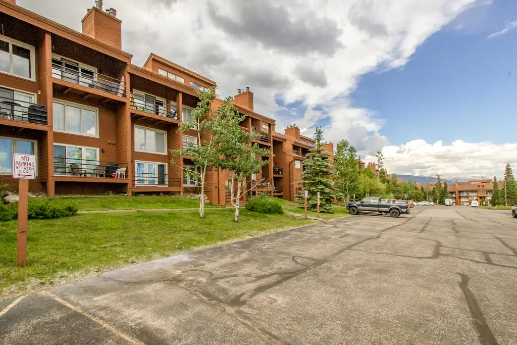 Timber Ridge 504B