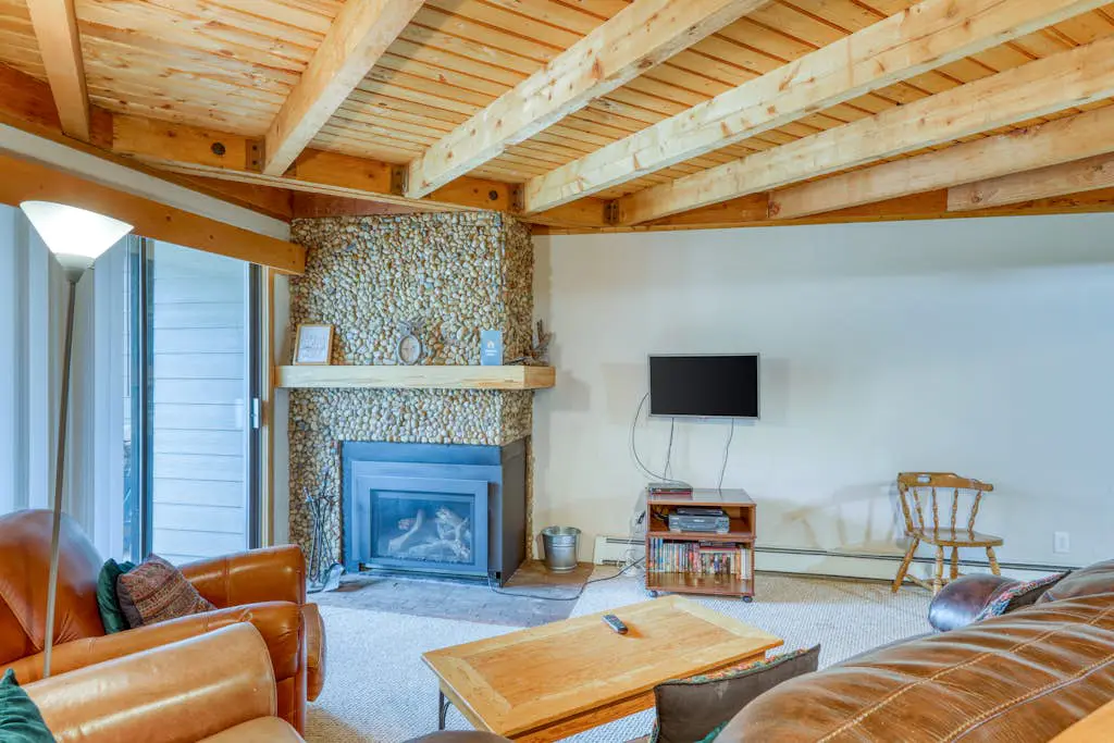 Treehouse 206F