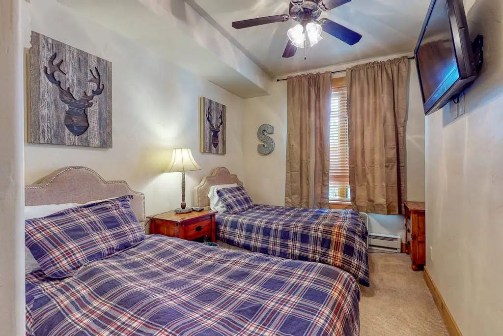 EagleRidge Lodge 211