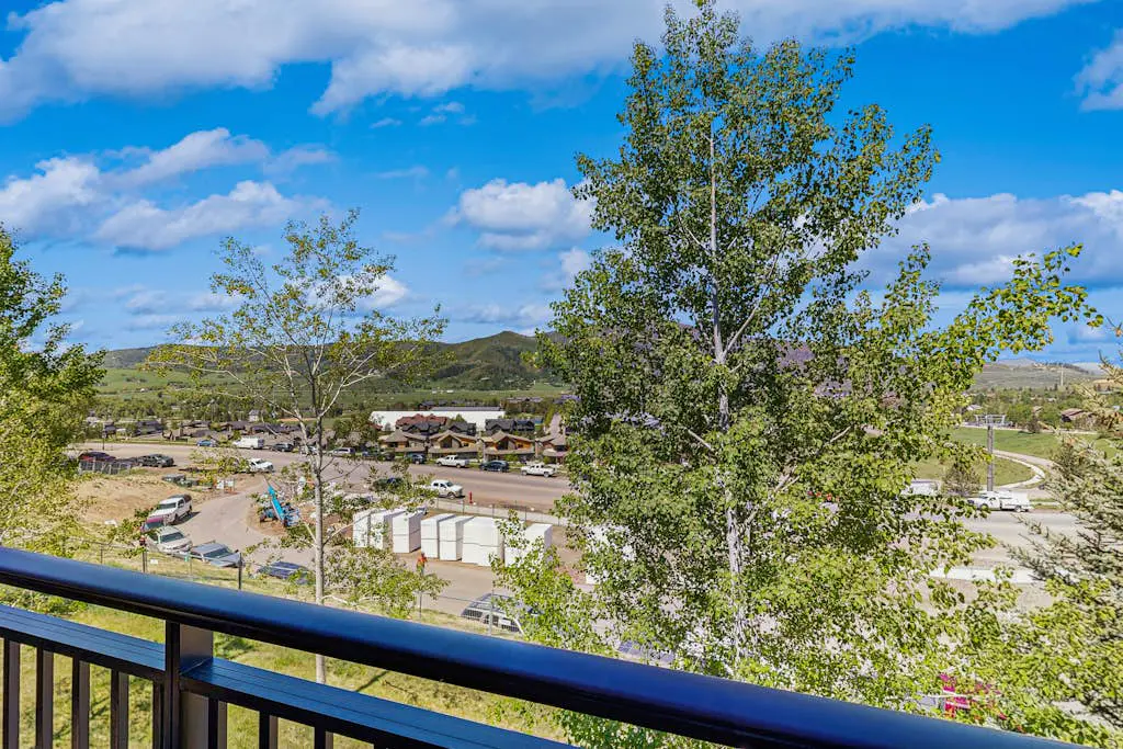 Emerald Views at the West