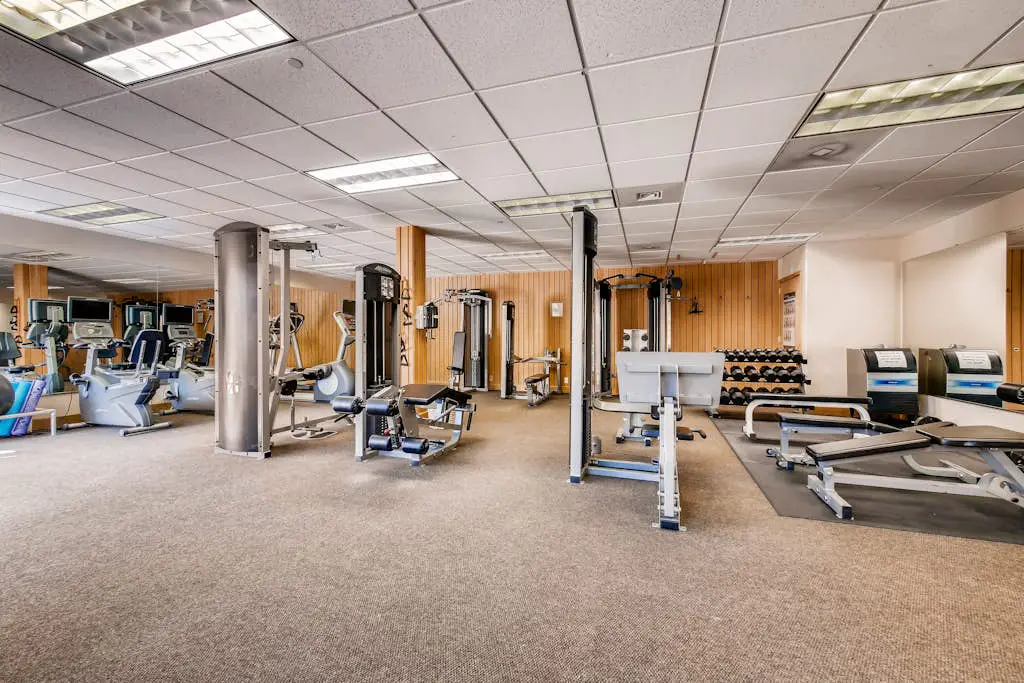 Christie Club 315