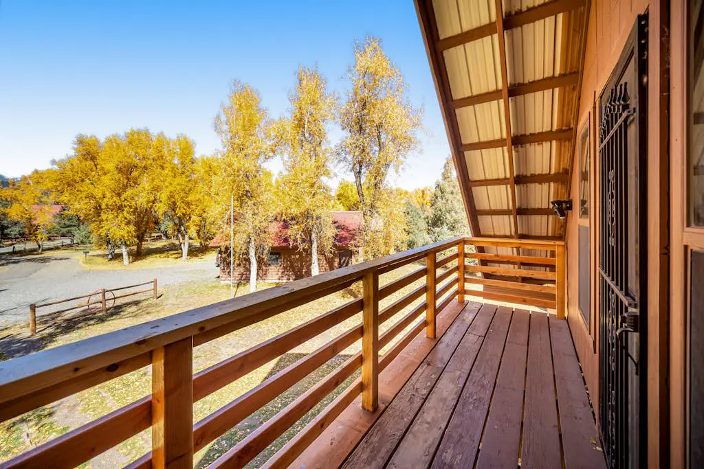 Brown Bear Cabin