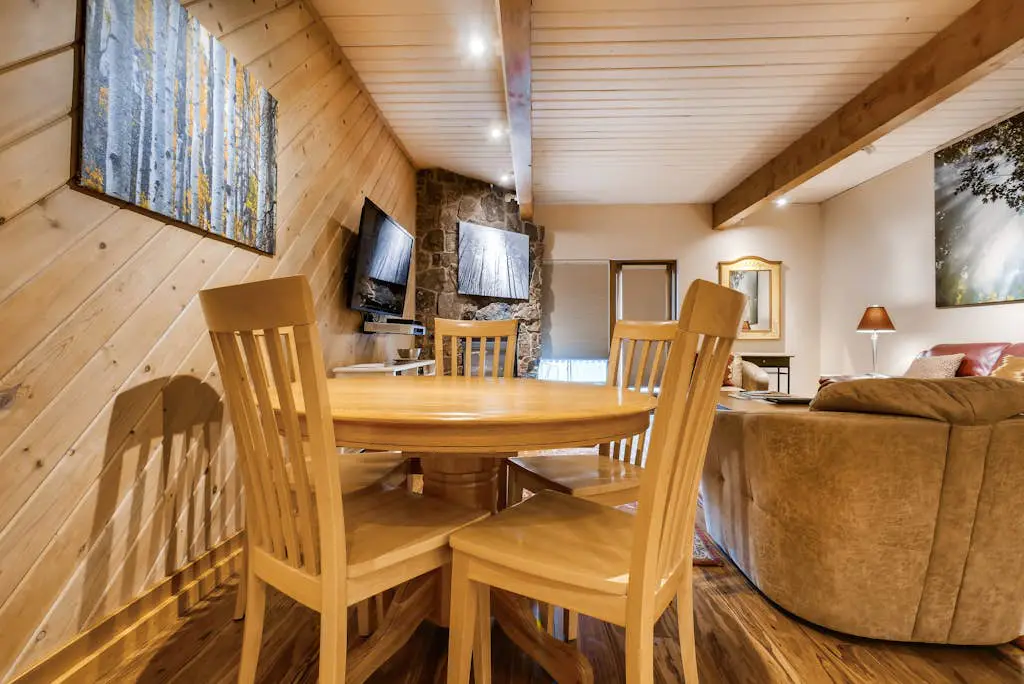 Ptarmigan House 21