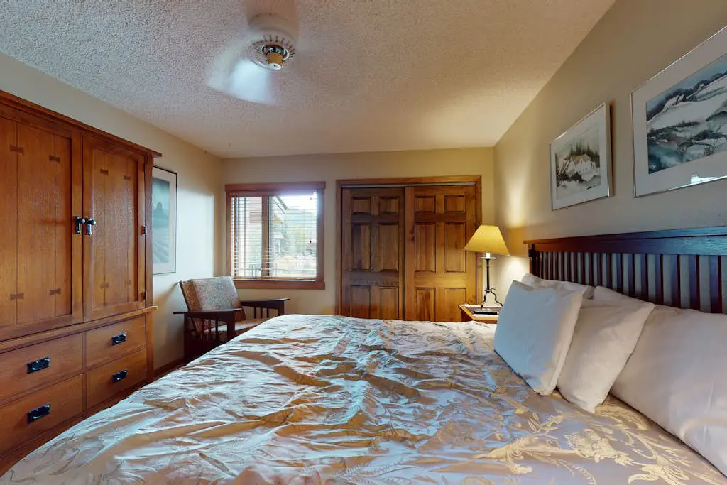 Ski Inn 135