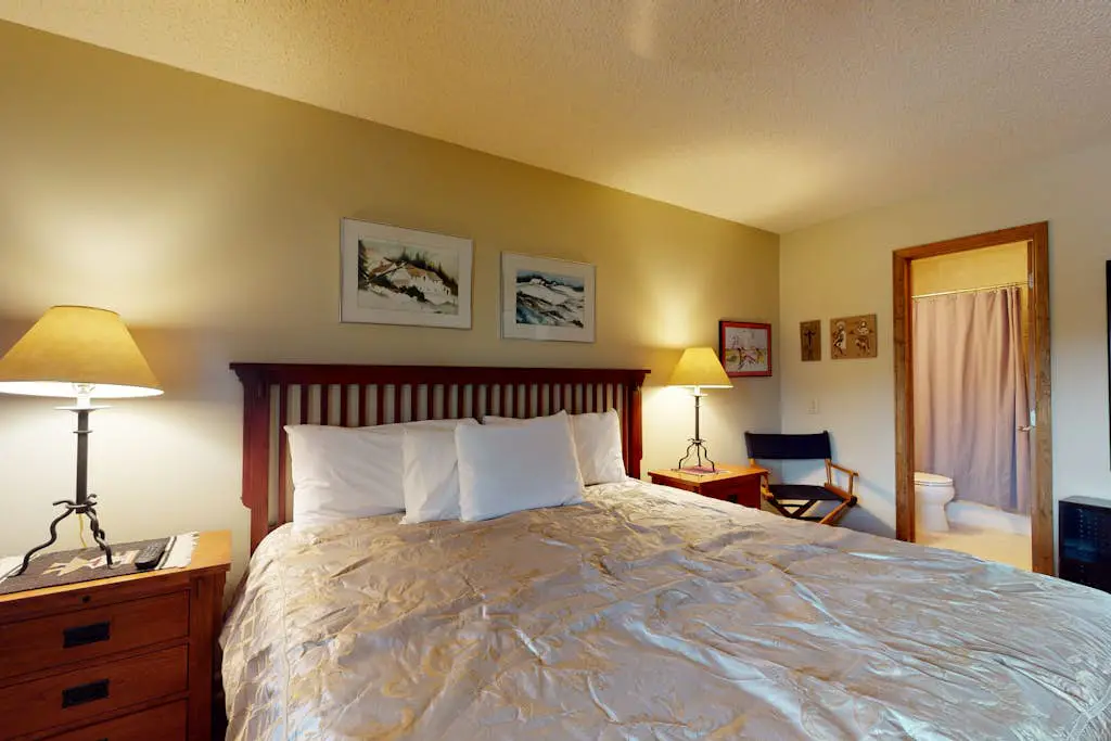 Ski Inn 135