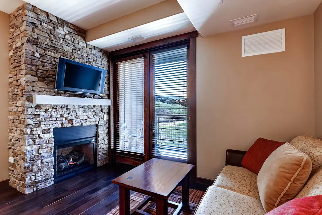Trailhead Lodge 3113