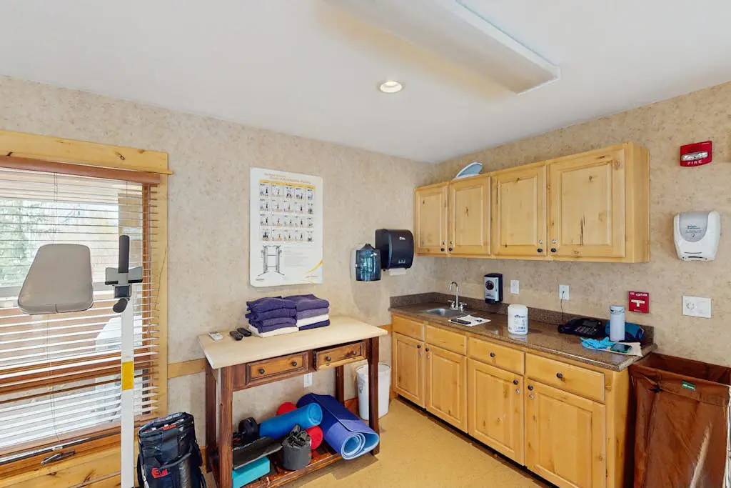 Canyon Creek A206
