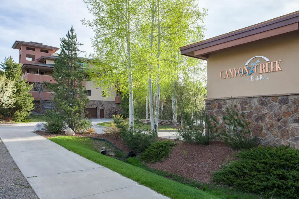 Canyon Creek A304