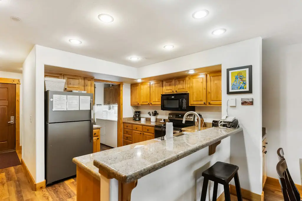 Canyon Creek B206