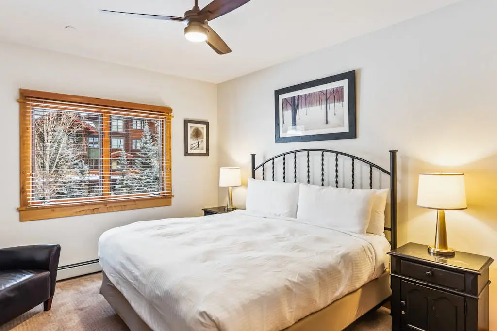 Canyon Creek B206