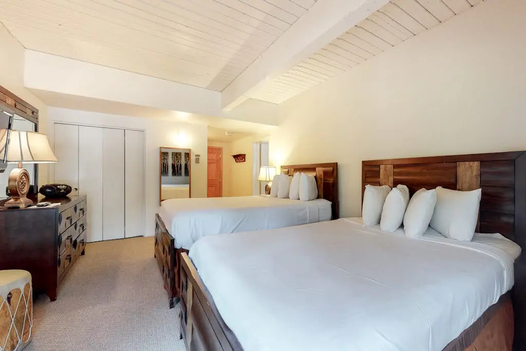 Ptarmigan House 10