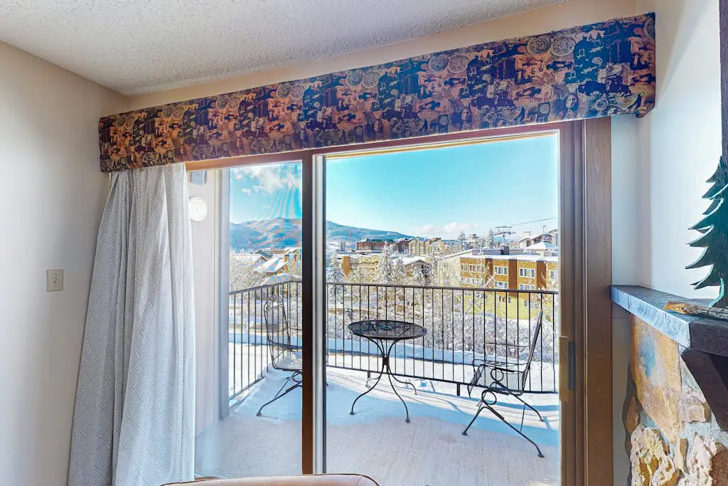 Ski Inn 222