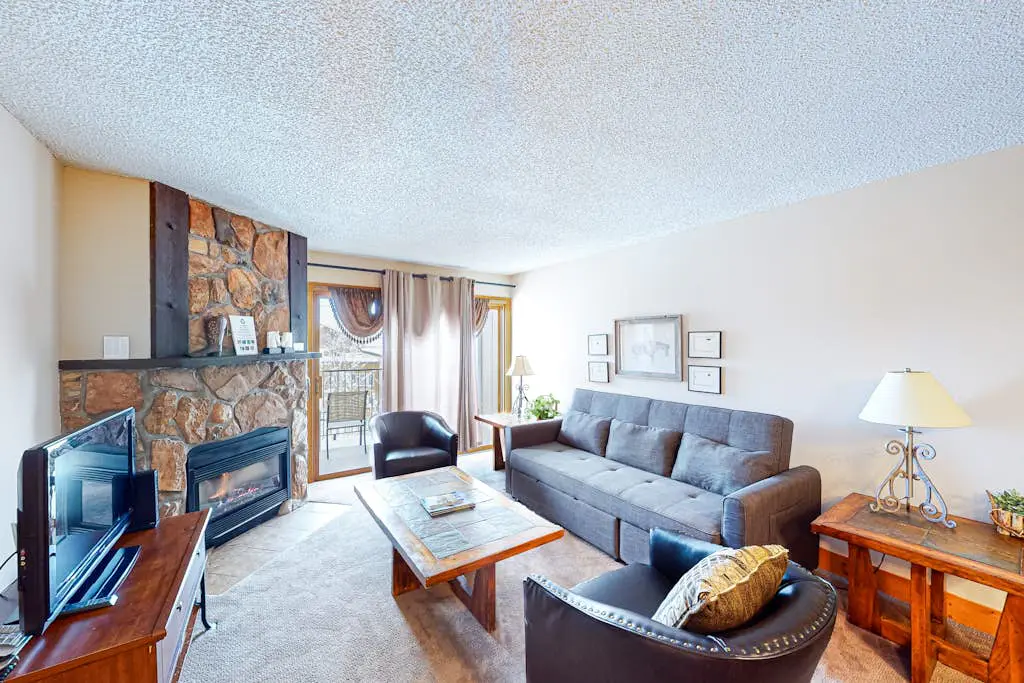 Ski Inn 223