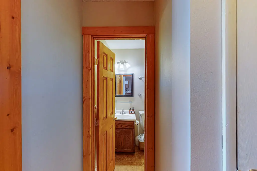 Ski Inn 223