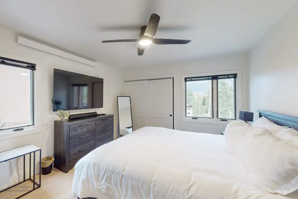 Ski Inn 311