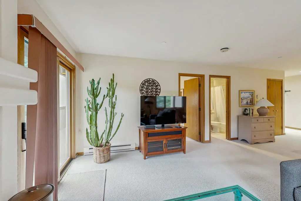Townsend Place B206
