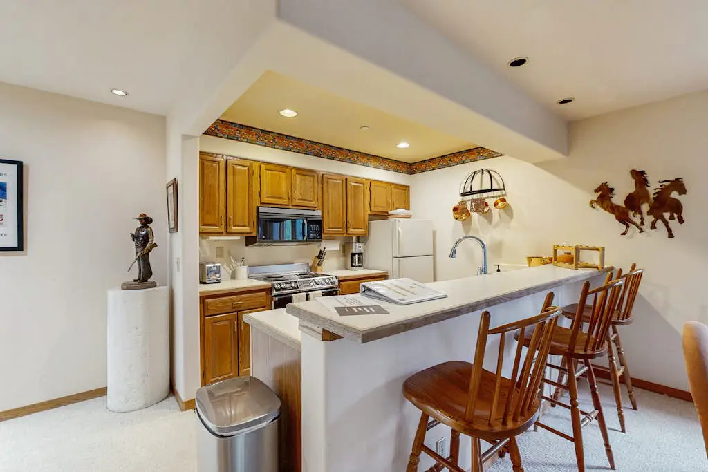 Townsend Place B206