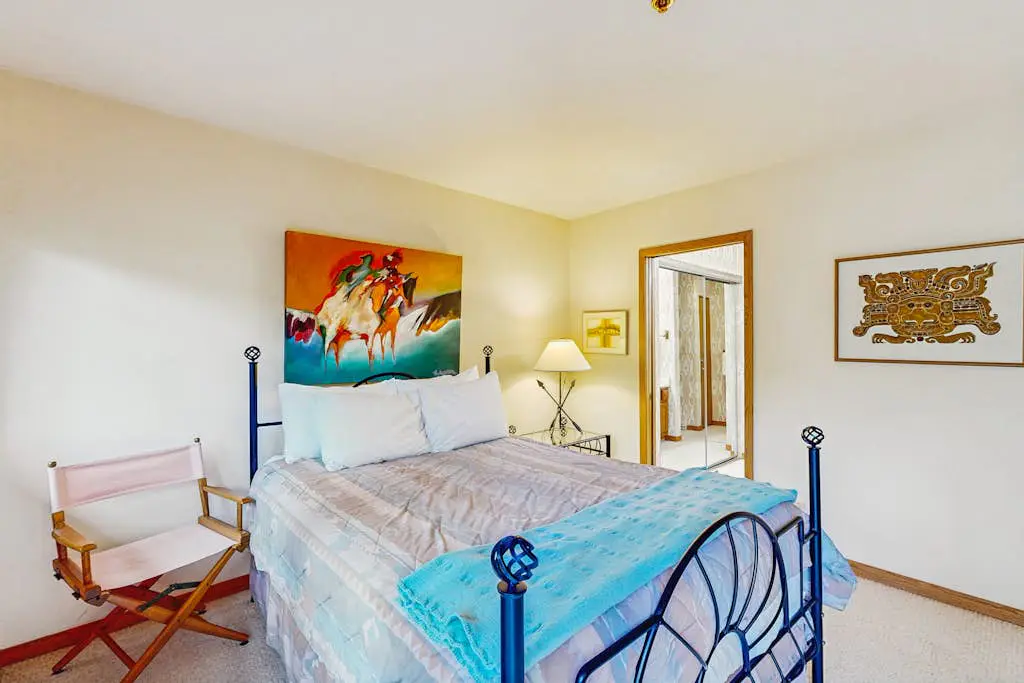 Townsend Place B206