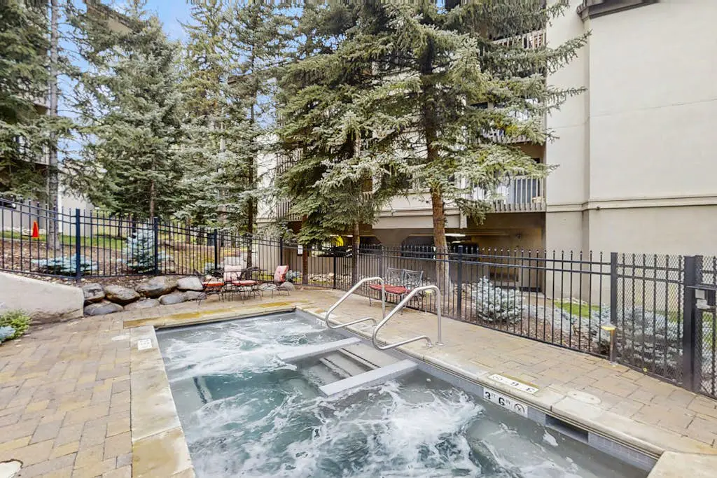 Townsend Place B206