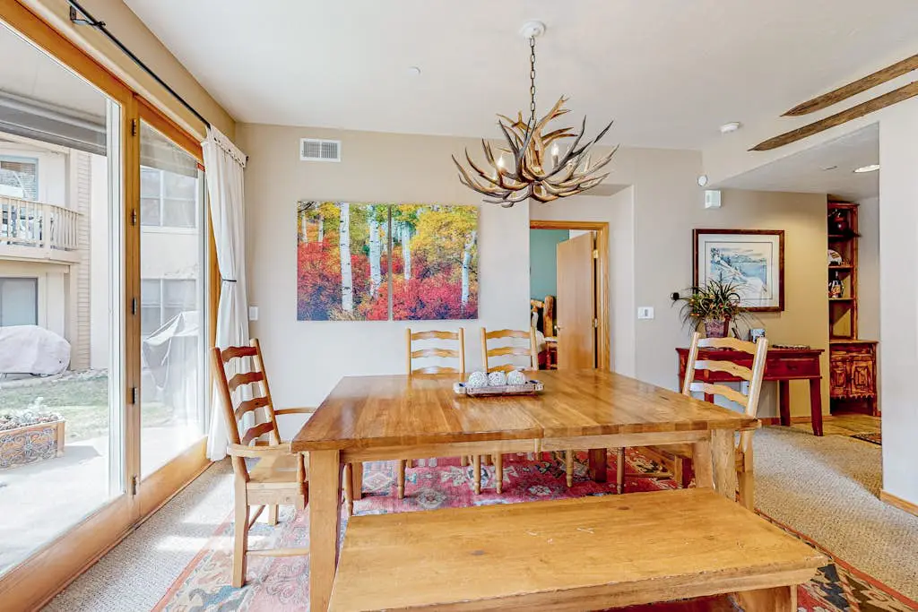 Evergreen Retreat, Unit 101