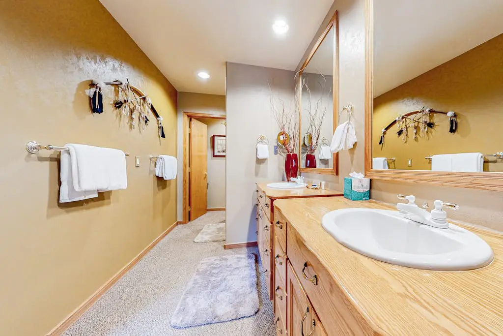 Evergreen Retreat, Unit 101