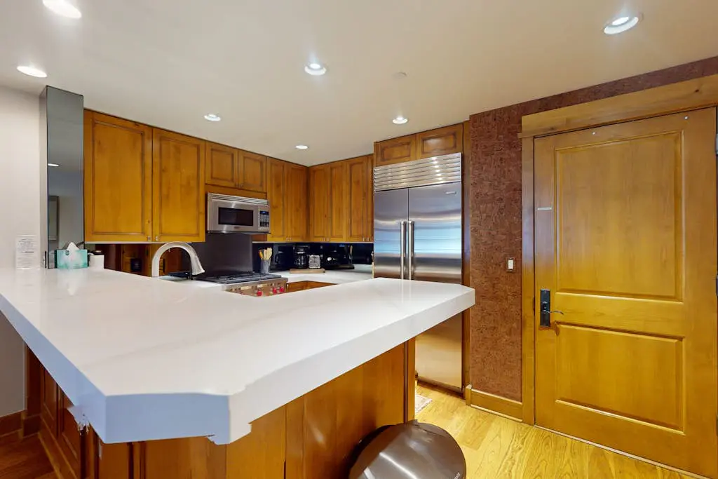 Settler's Lodge 104
