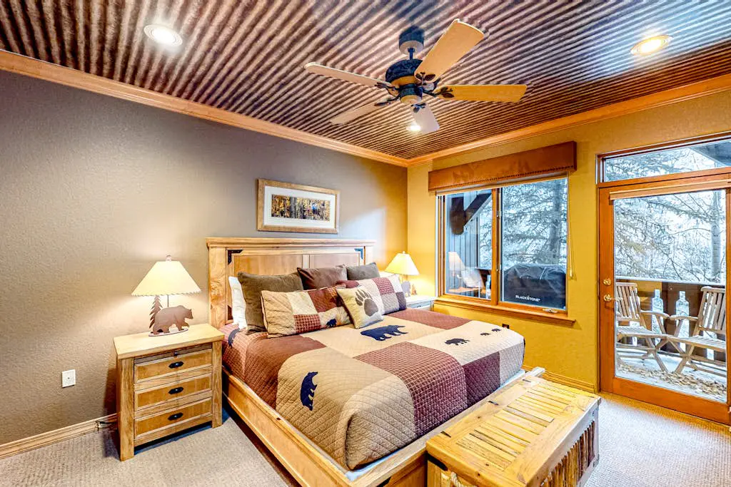 Aspenwood Lodge, Unit 203
