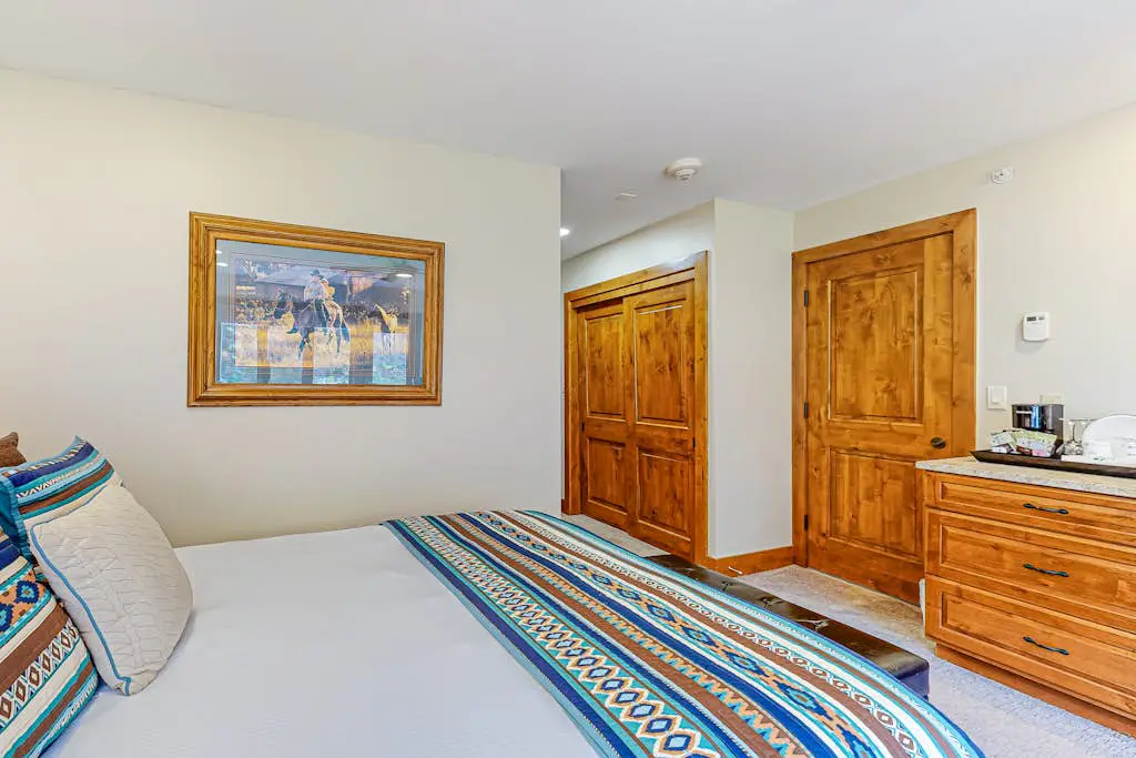 Lion Square Lodge South 172