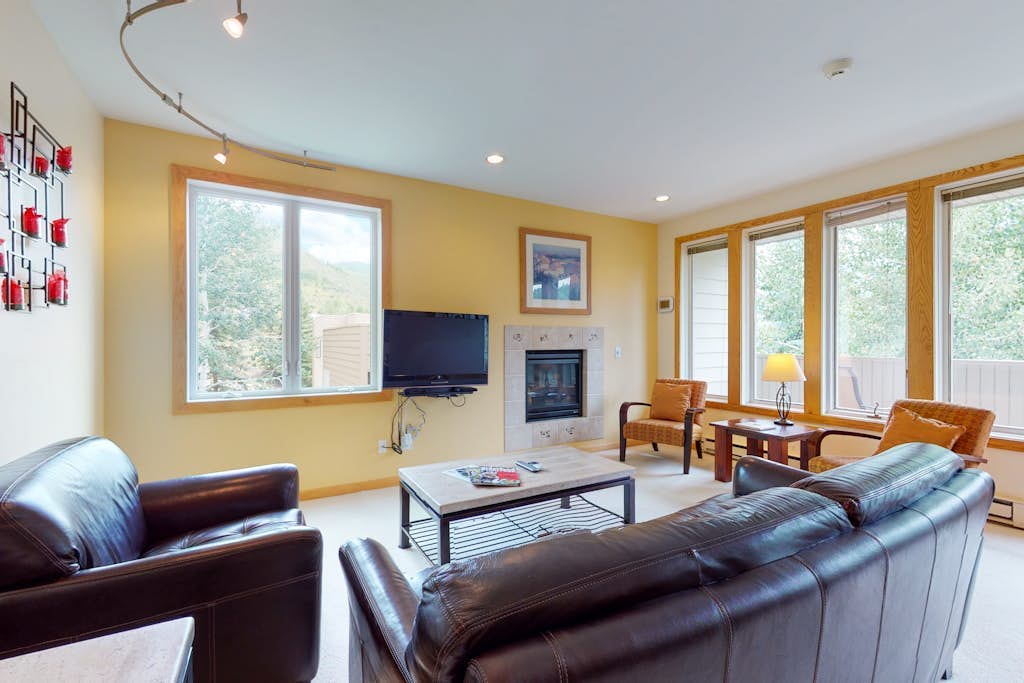 Sun Vail 31B