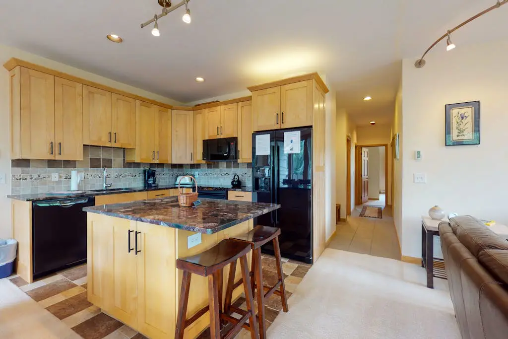 Sun Vail 31B