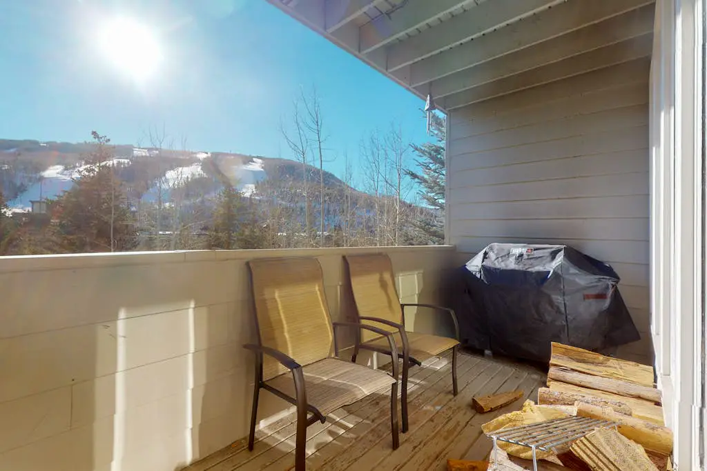 Sun Vail 24B