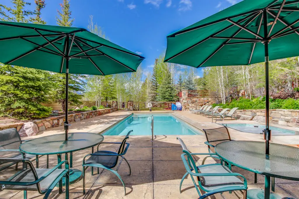 Sun Vail 24B