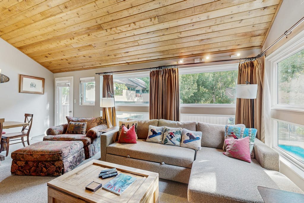 Pitkin Creek Chalet