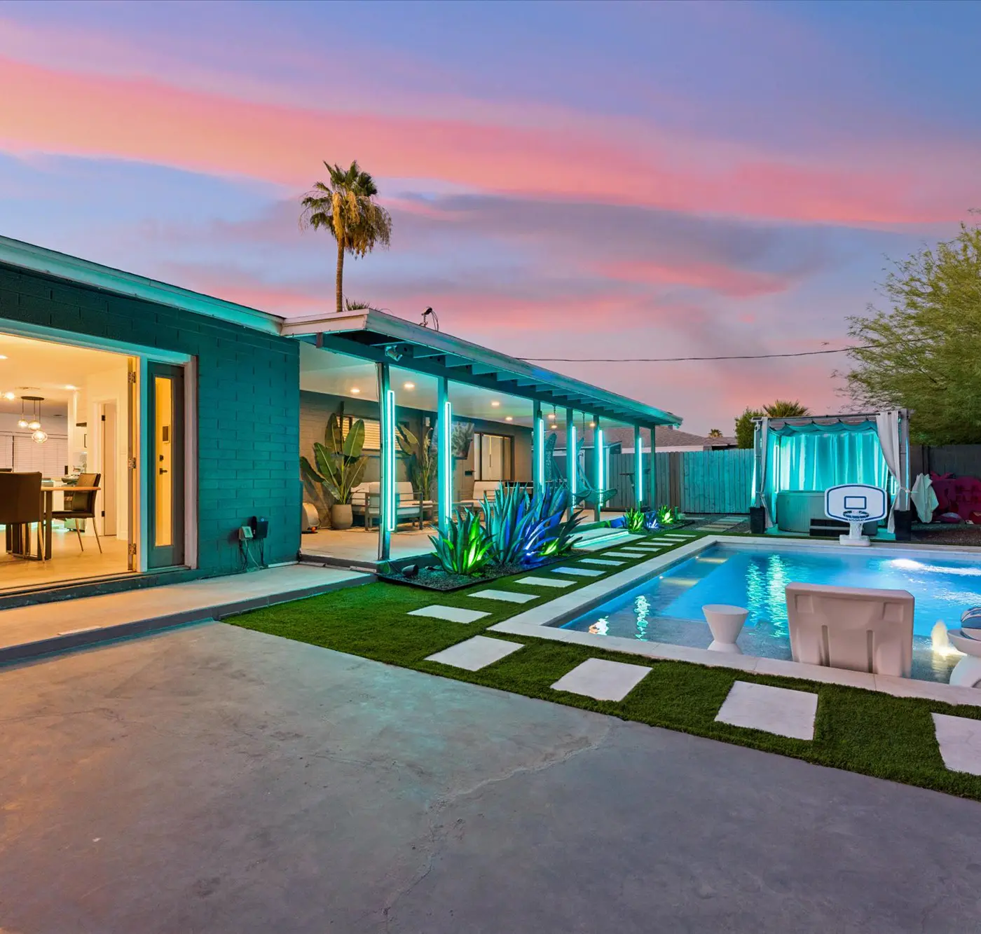 Luxe Retreat