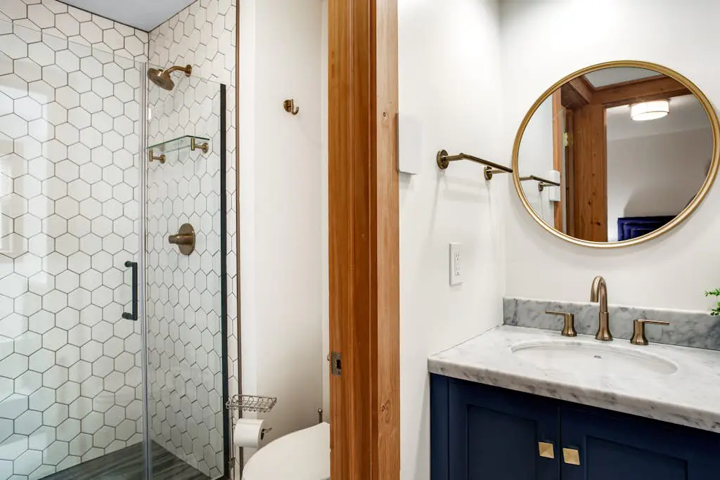 Modern Townhouse with WiFi and Washer/Dryer