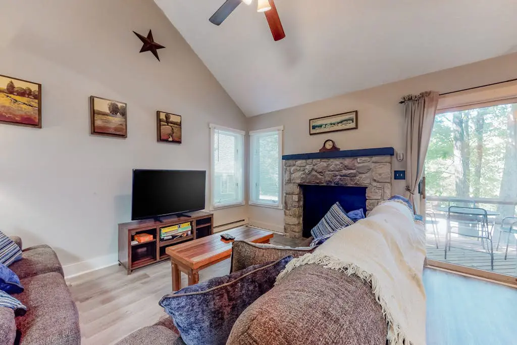Unwind in Telstar