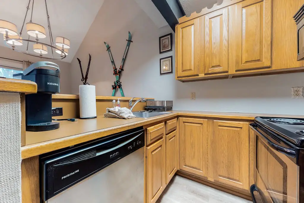 Unwind in Telstar