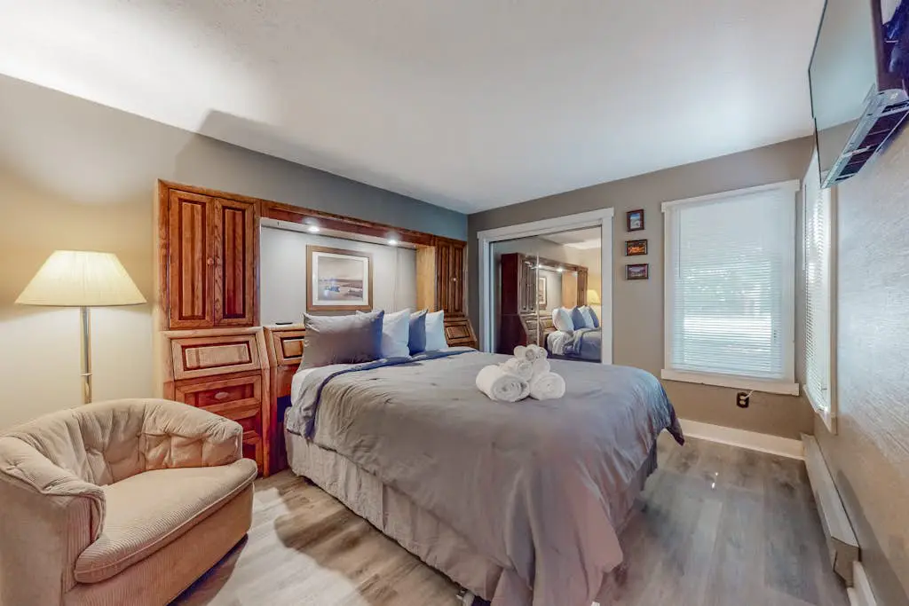 Unwind in Telstar