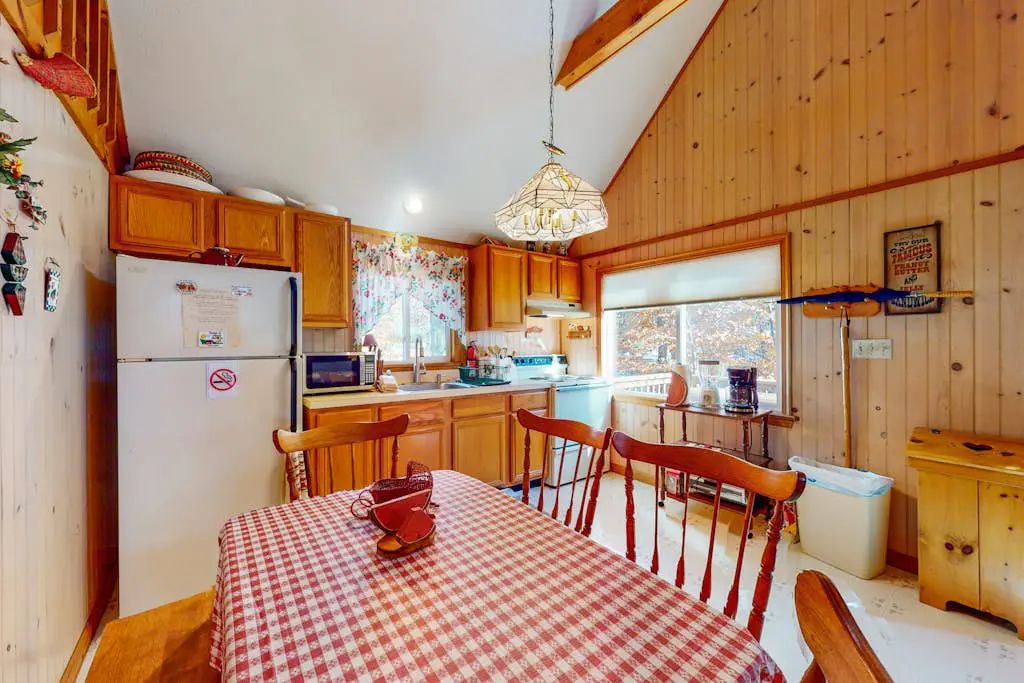 Arrowhead Lake Leisure