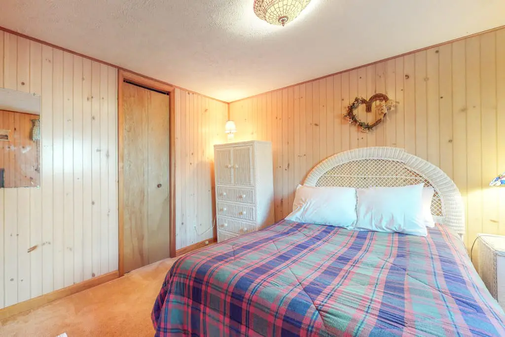 Arrowhead Lake Leisure