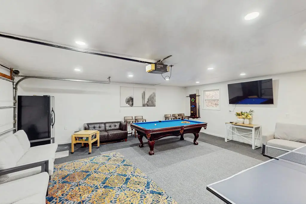 Lakeside Chalet with Hot Tub, Fire Pit & Game Room