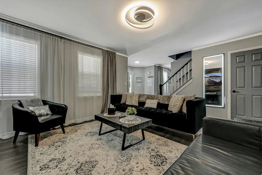 Leisurely Living in Long Pond