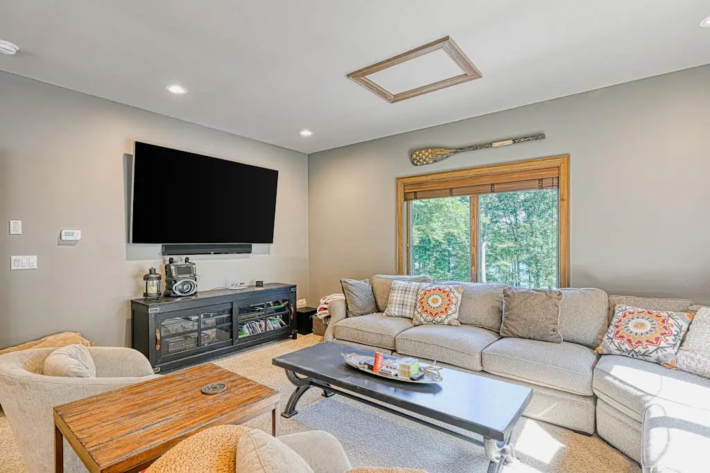 Luxury 4BR Mansion - HOT TUB - Lake View - Oakland