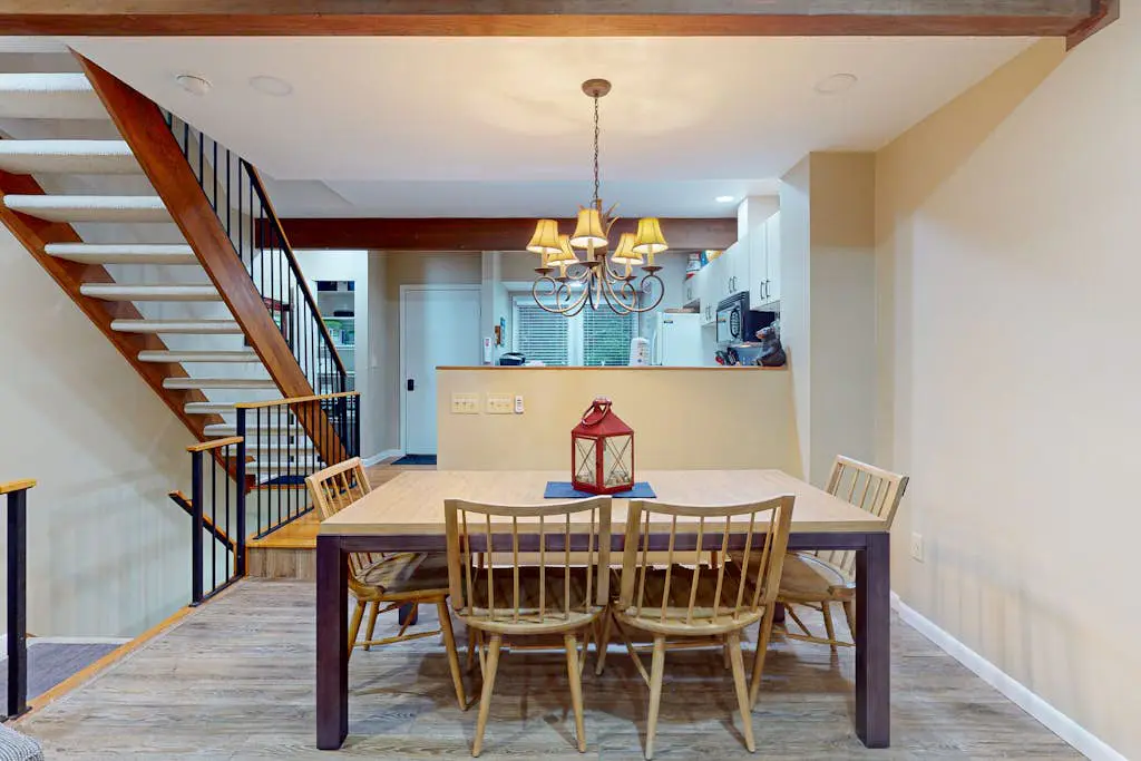 Liftside Retreat