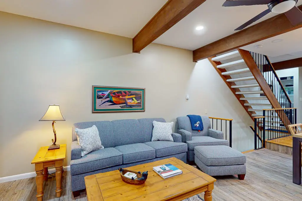 Liftside Retreat
