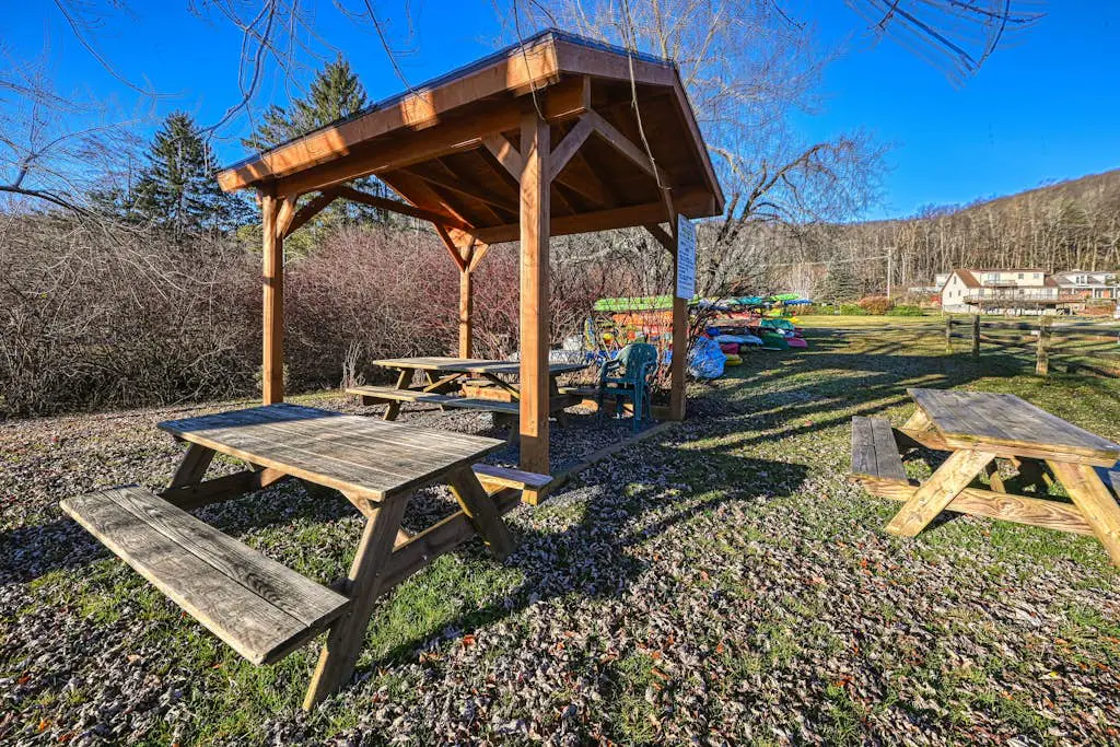 Liftside Retreat