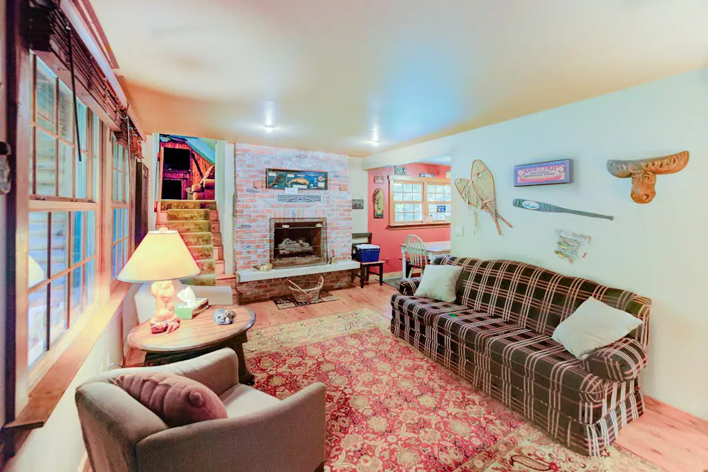 Lazy Bear Lodge