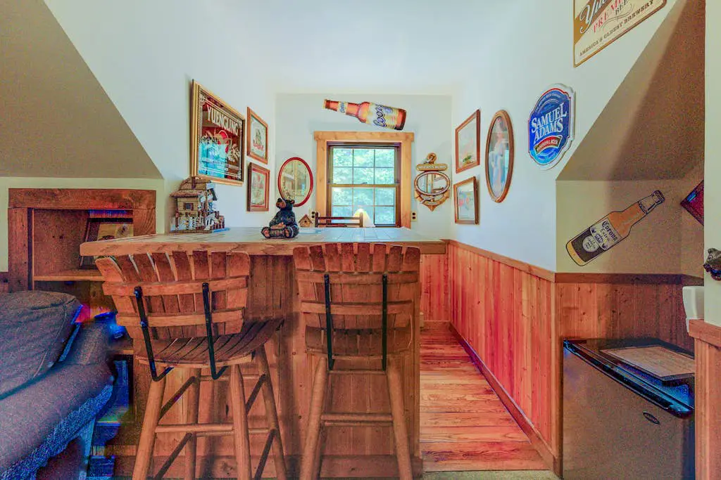 Lazy Bear Lodge